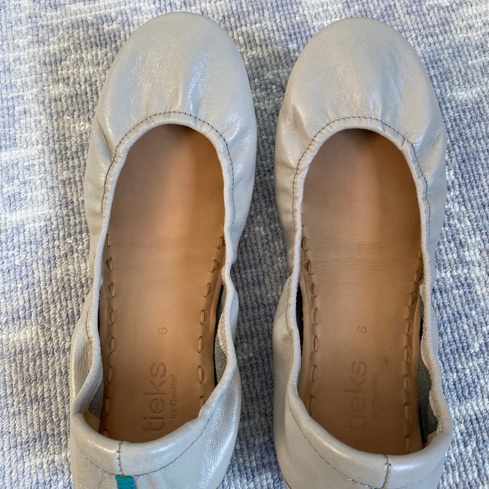 Grey Tieks